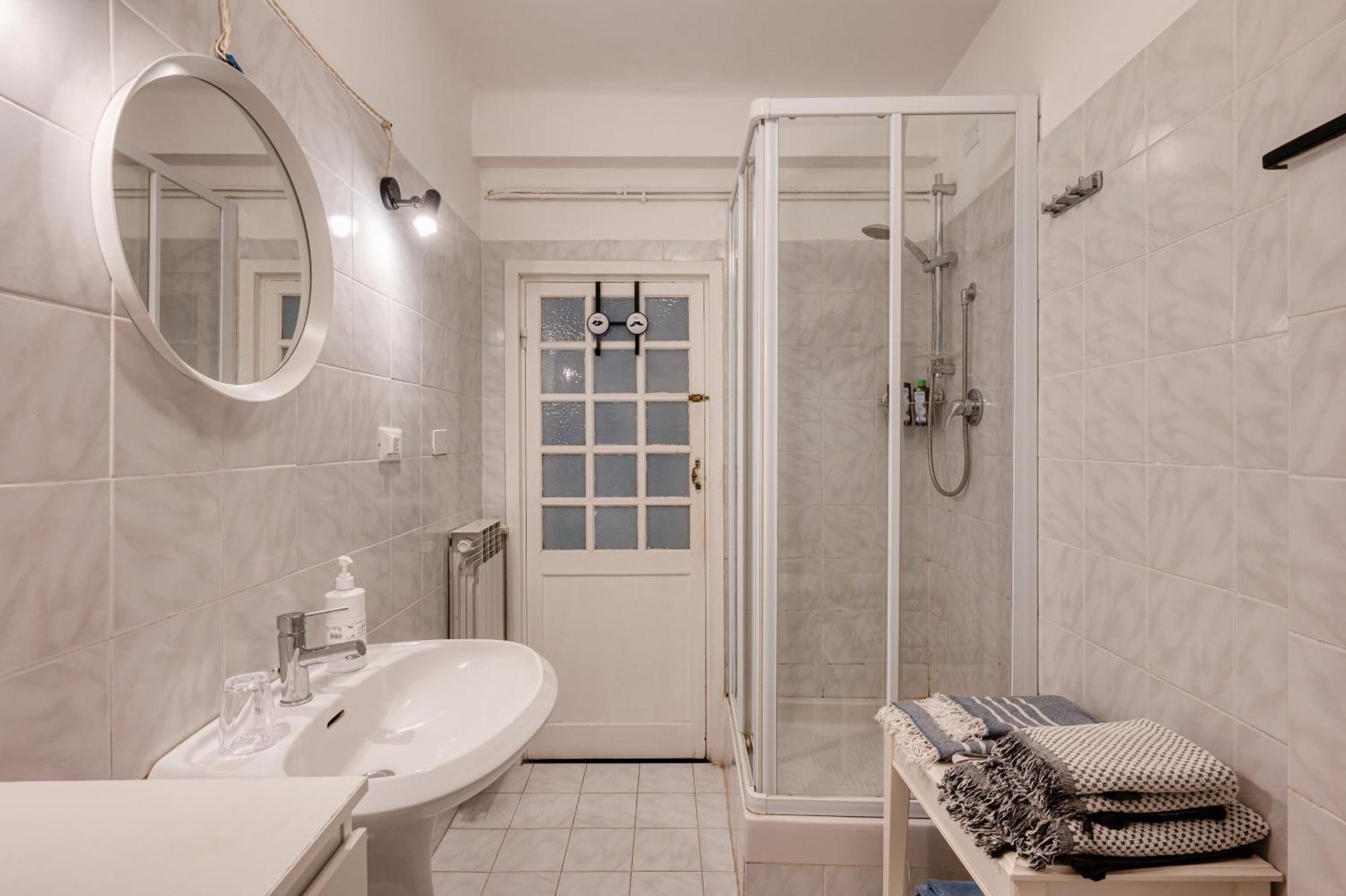 The Apartment Genova ภายนอก รูปภาพ